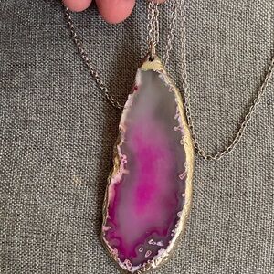 Vintage Sliced Pink Agate Pendant Necklace